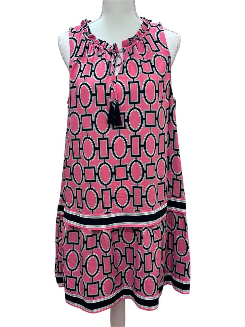 NWT - Crown & Ivy Sleeveless Shift Dress.